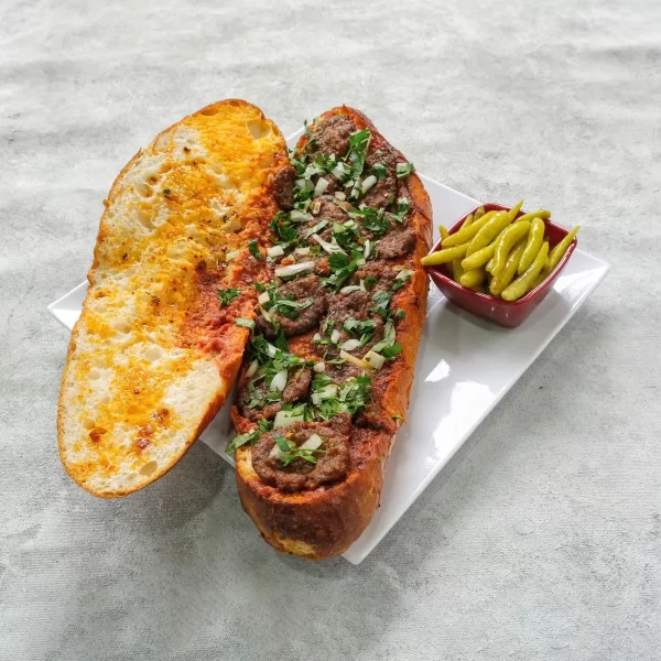 Tam Ekmek Arası Izgara Köfte