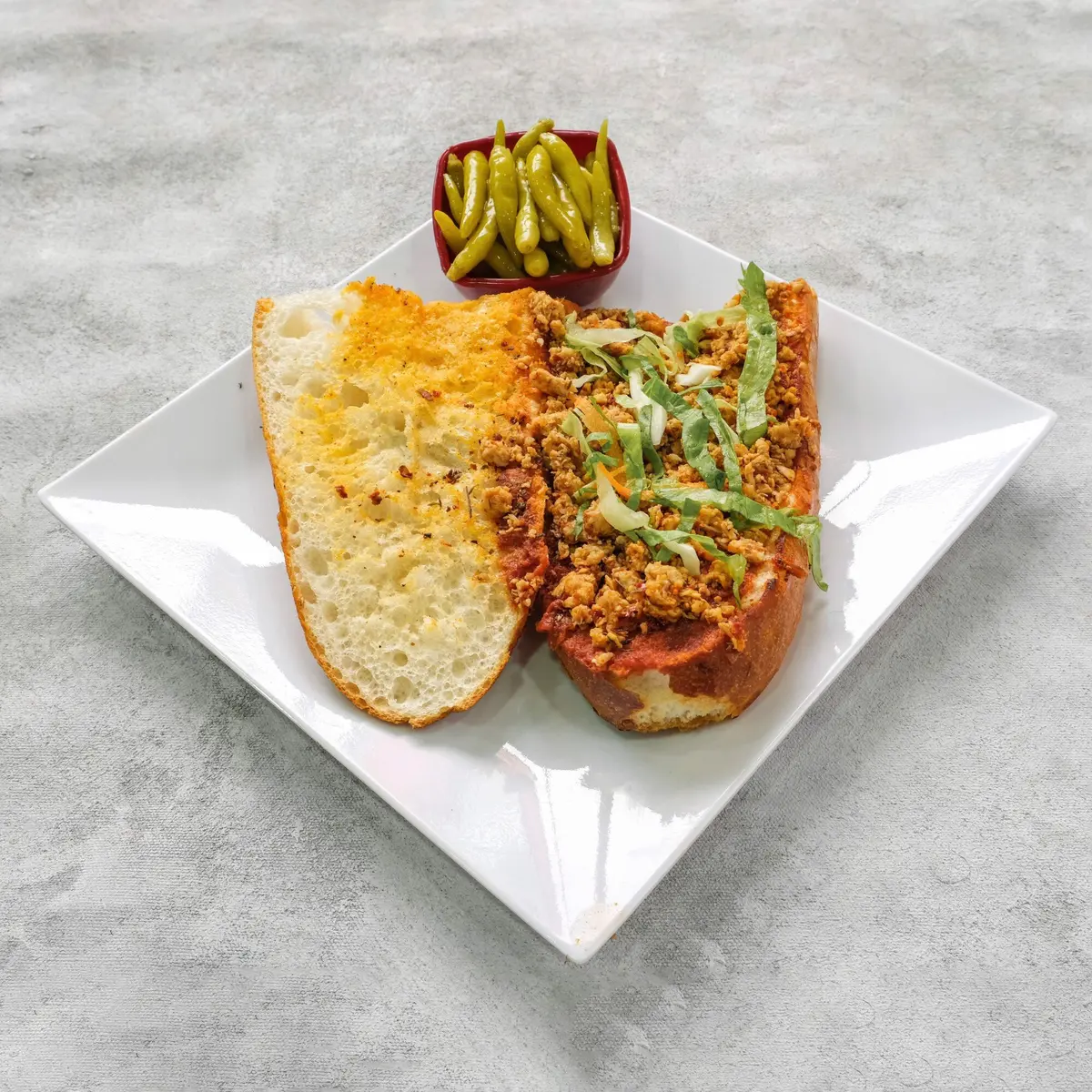 Yarım Ekmek Arası Tavuk Biftek